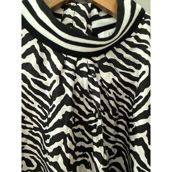 Hunter Bell Silk Zebra Print Sydney Mock Neck Long Sleeve Blouse Size Small - Picture 12 of 15